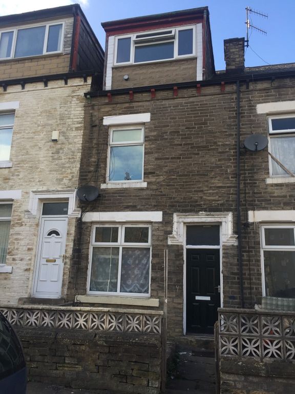 4 bed terraced house for sale in Oulton Terrace, Bradford BD7 Zoopla