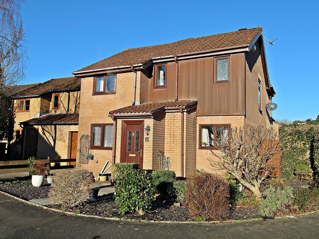 3 bed detached house for sale in Magnolia Way, Llantwit Fardre