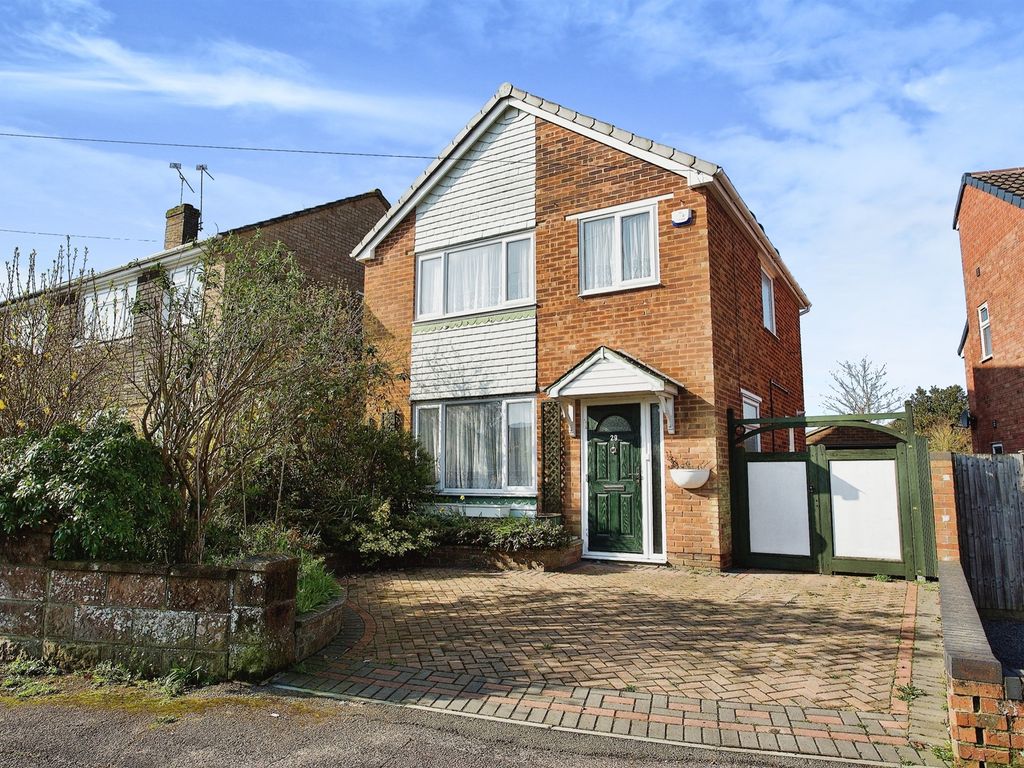3 bed detached house for sale in Mapleton Road, Hedge End, Southampton