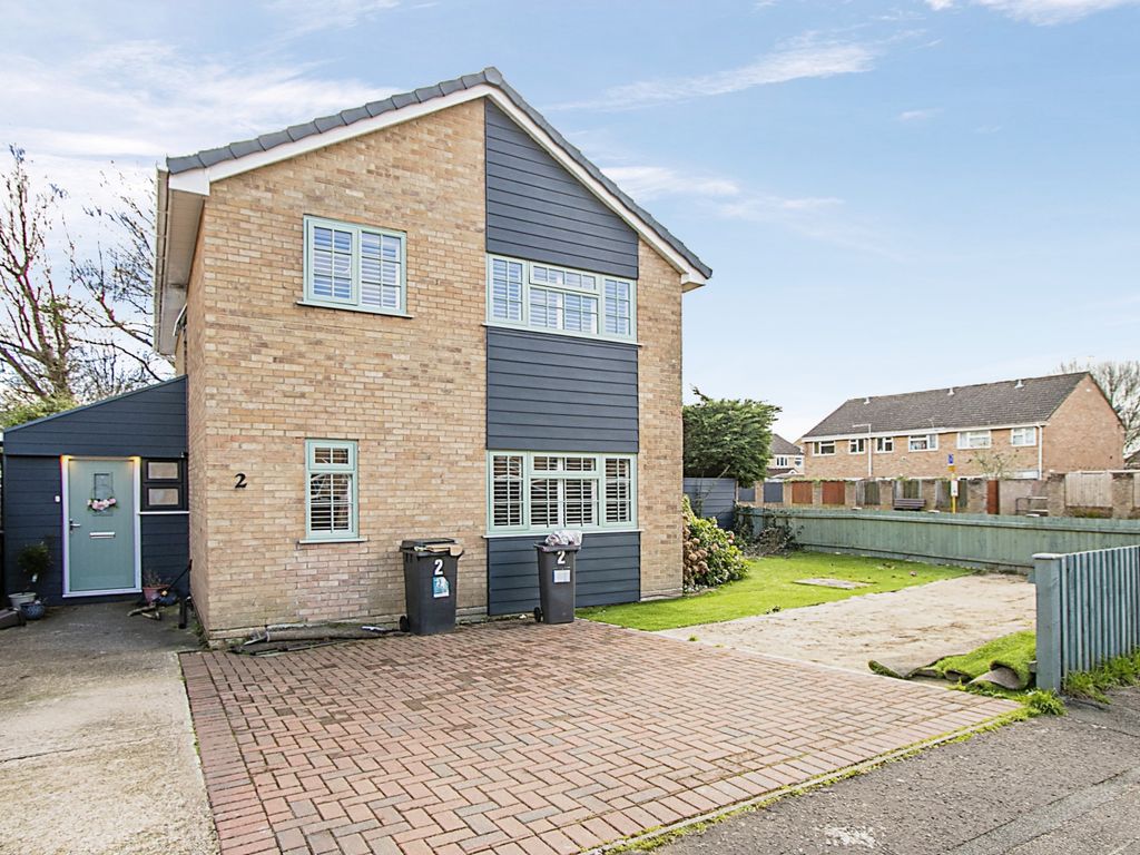 4 bed detached house for sale in Bradford Road, Muscliff, Bournemouth