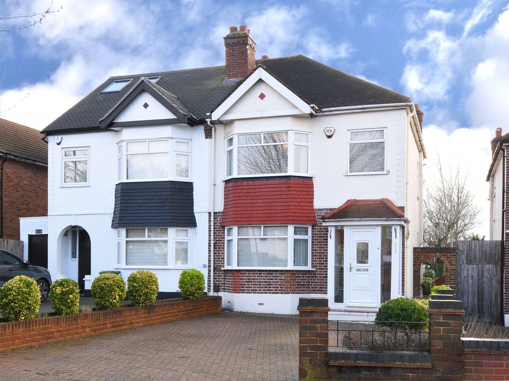 3 bed semidetached house for sale in Burnt Ash Lane, Bromley BR1, £