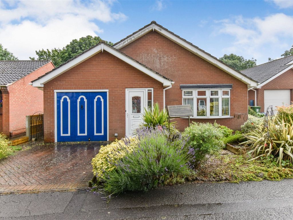 3 bed bungalow for sale in Mountbatten Close, Bottesford, Scunthorpe