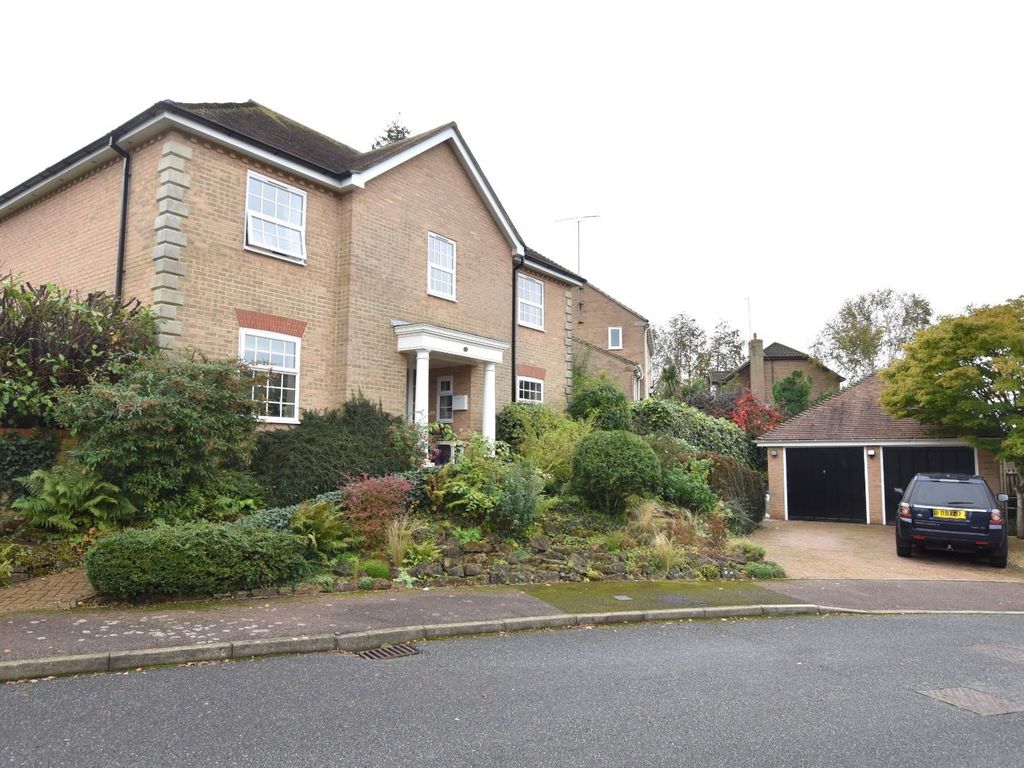 4 bed detached house for sale in Newlyns Meadow, Alkham, Dover CT15, £