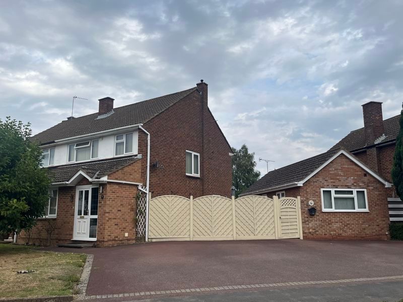 4 bed semidetached house for sale in The Pastures, Downley, High