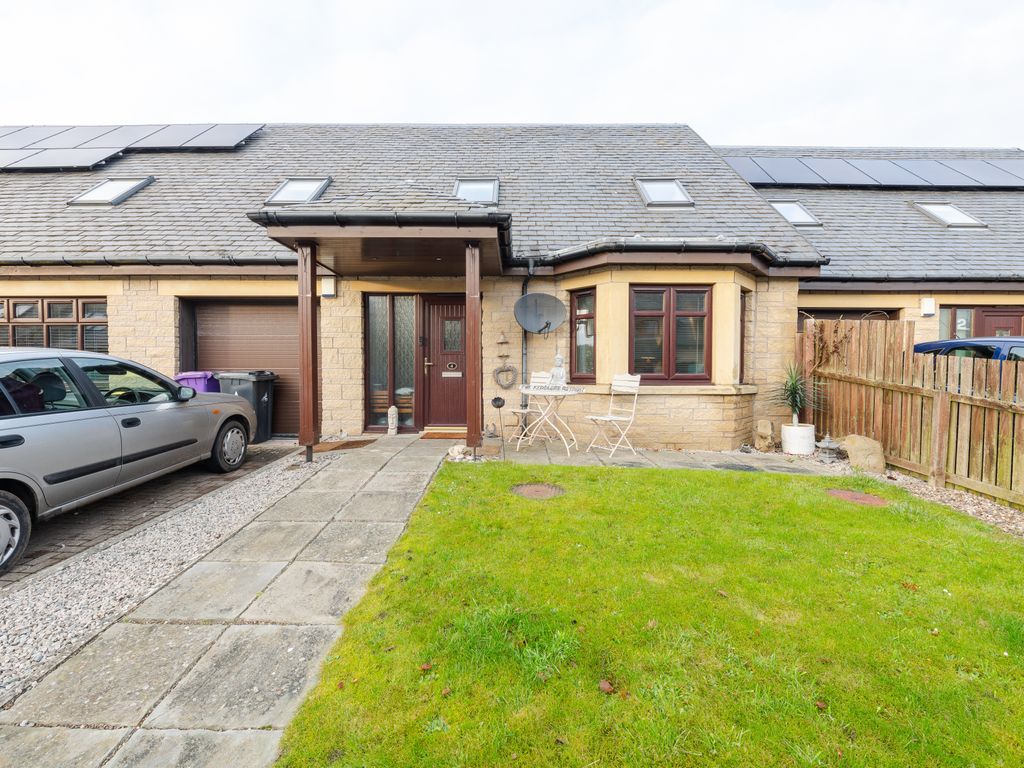 3 bed terraced house for sale in The Fiddlers, Dundee DD5, £249,000