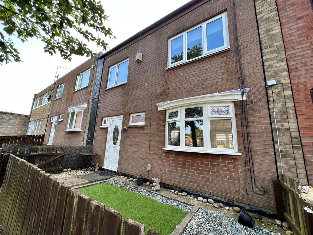 3 bed terraced house for sale in Hatfield Place, Peterlee SR8 Zoopla
