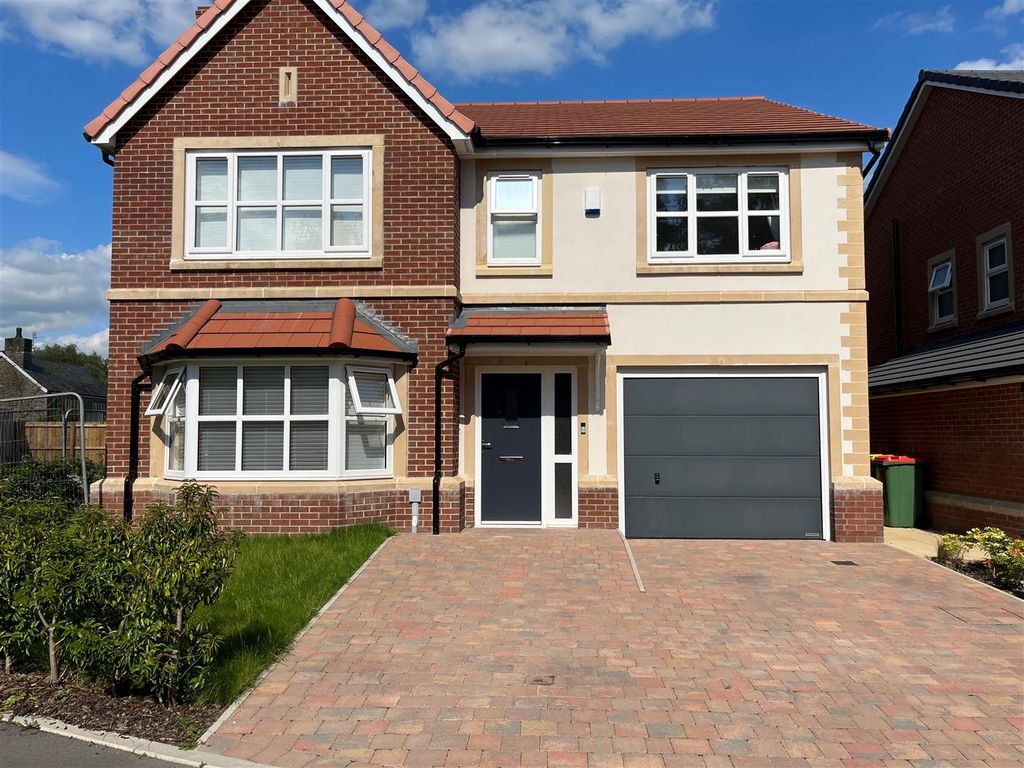 4 bed detached house for sale in New Church Avenue, Broughton, Preston