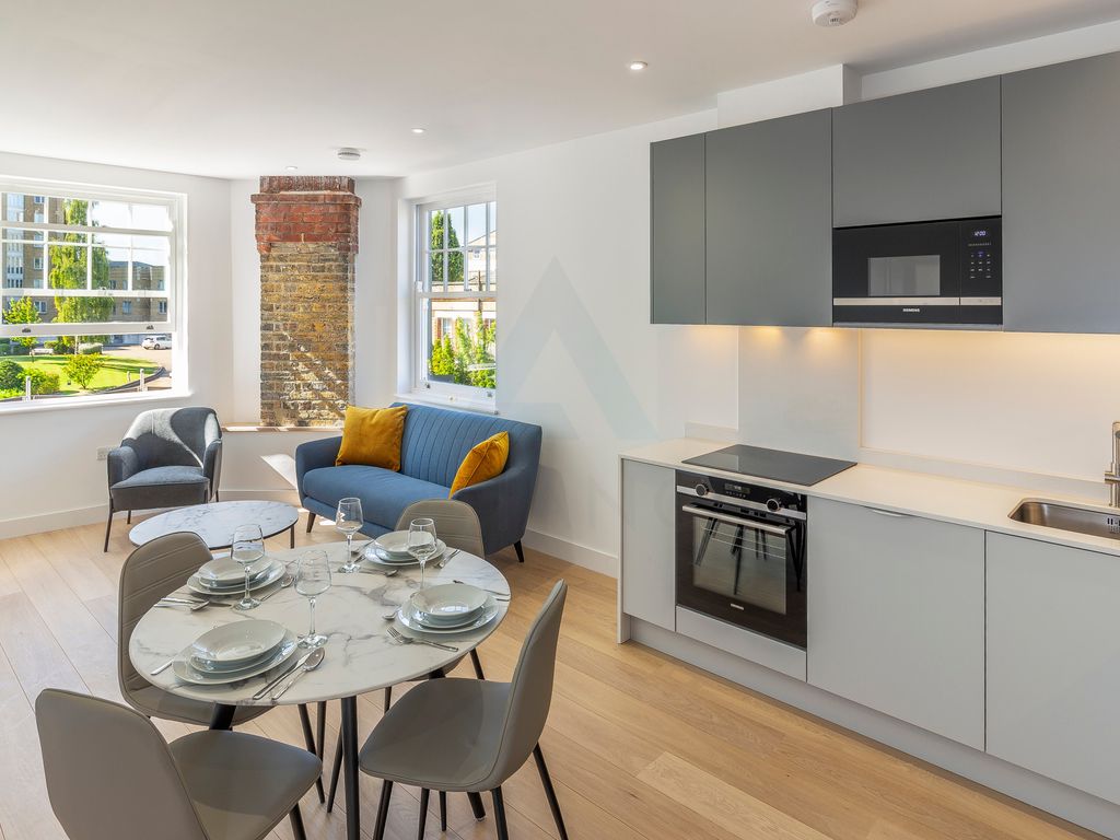 2 bed flat to rent in Three Colt Street, Limehouse E14, £2,500 pcm Zoopla