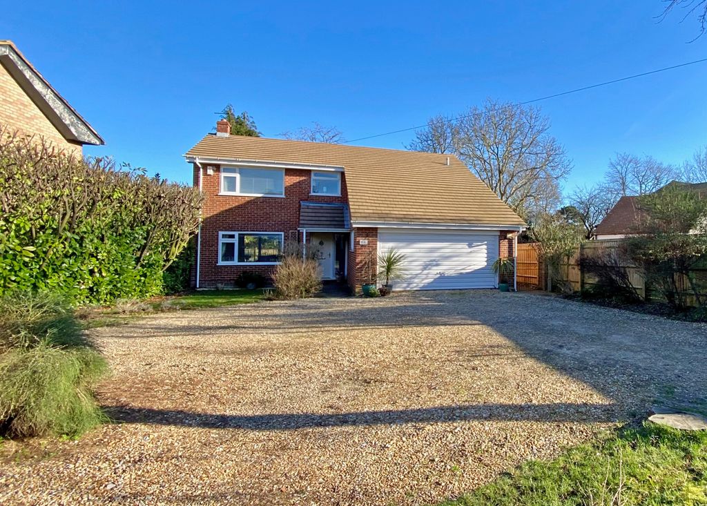 6 bed detached house for sale in Foxhall Road, Didcot OX11, £800,000