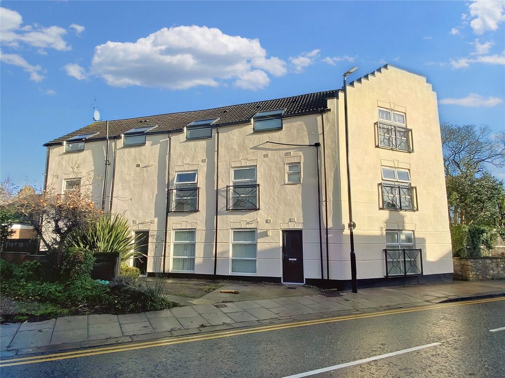 Flat 4, Westgate, Wetherby LS22  