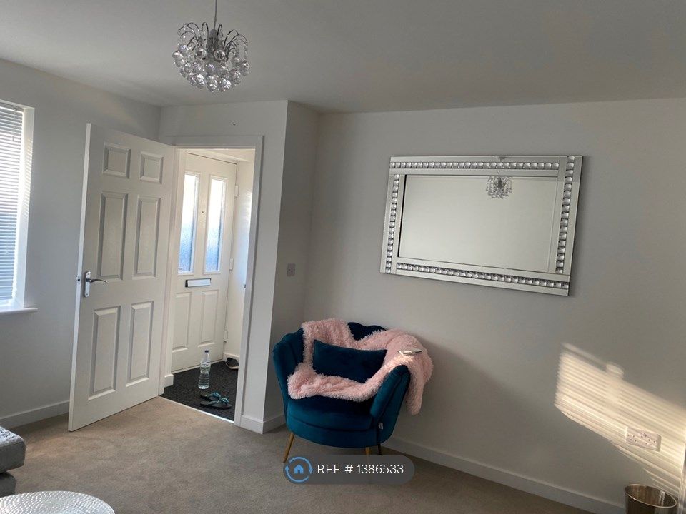 3 bed semidetached house to rent in Leamington Spa, Leamington Spa