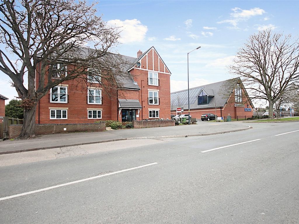 2 bed flat for sale in Cubbington Road, Leamington Spa, Warwickshire