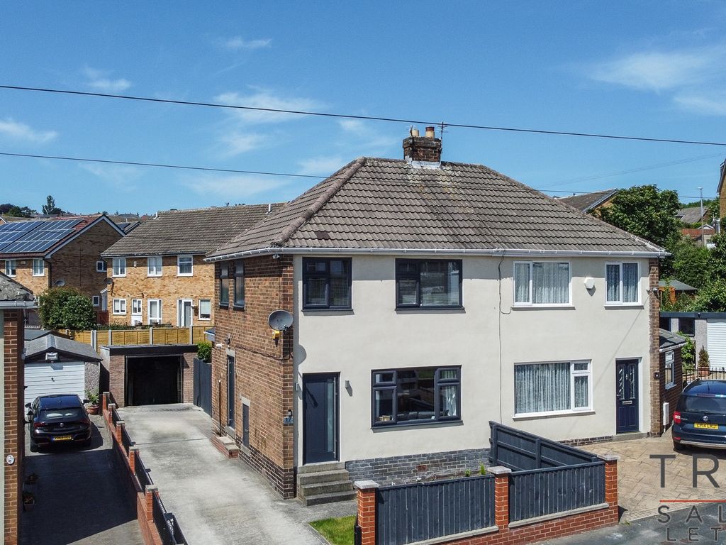 3 bed semidetached house for sale in Copley Hill, Birstall, Batley