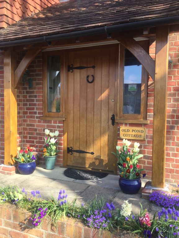 Property Details For Old Pond Cottage Billingshurst Road