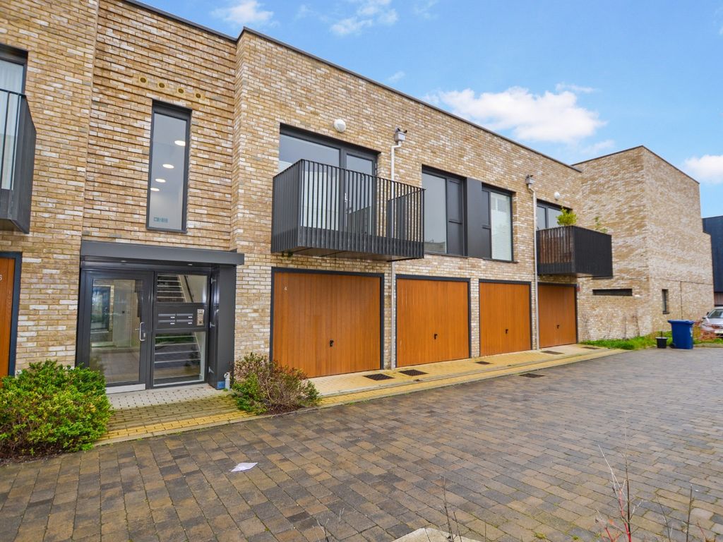 Studio for sale in Stacey Road, Trumpington, Cambridge CB2 Zoopla