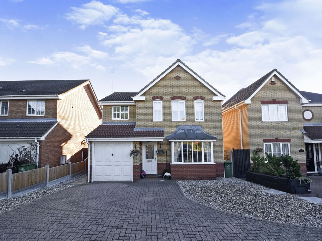 4 bed detached house for sale in Salcott Crescent, Wickford SS12 Zoopla