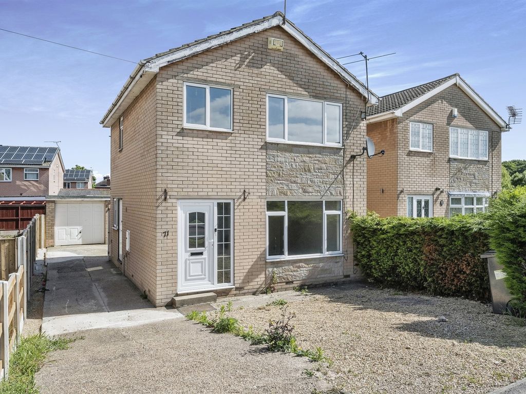 3 bed detached house for sale in Brecks Lane, Kirk Sandall, Doncaster