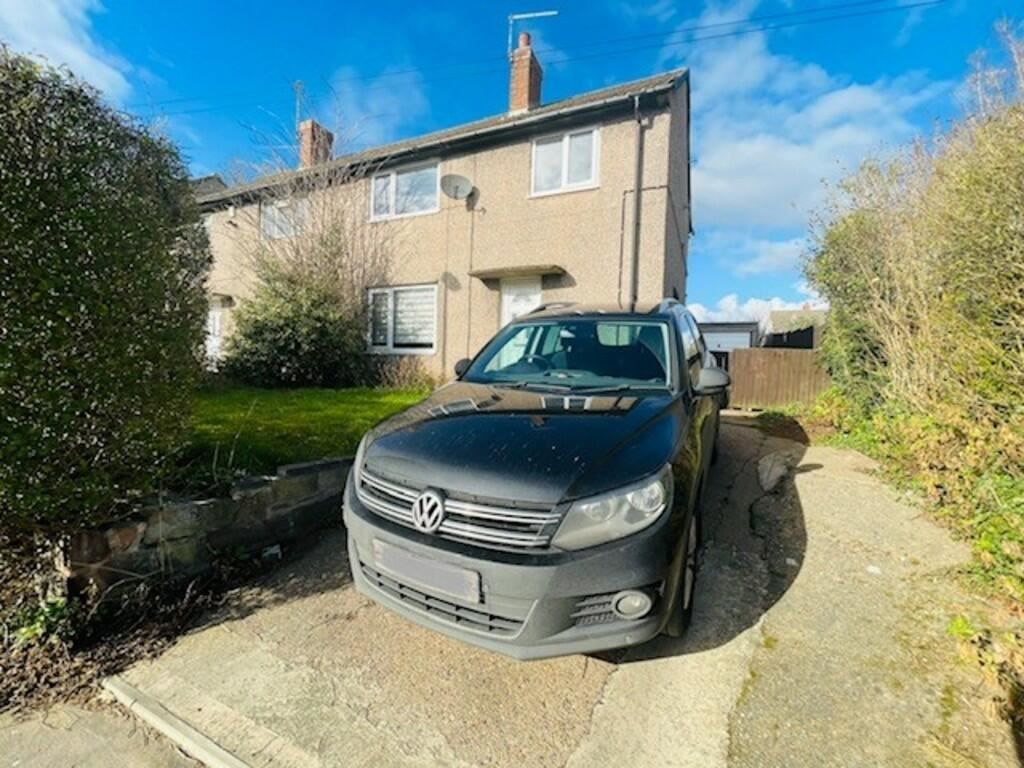 3 bed semidetached house for sale in Long Lane, CarltonInLindrick