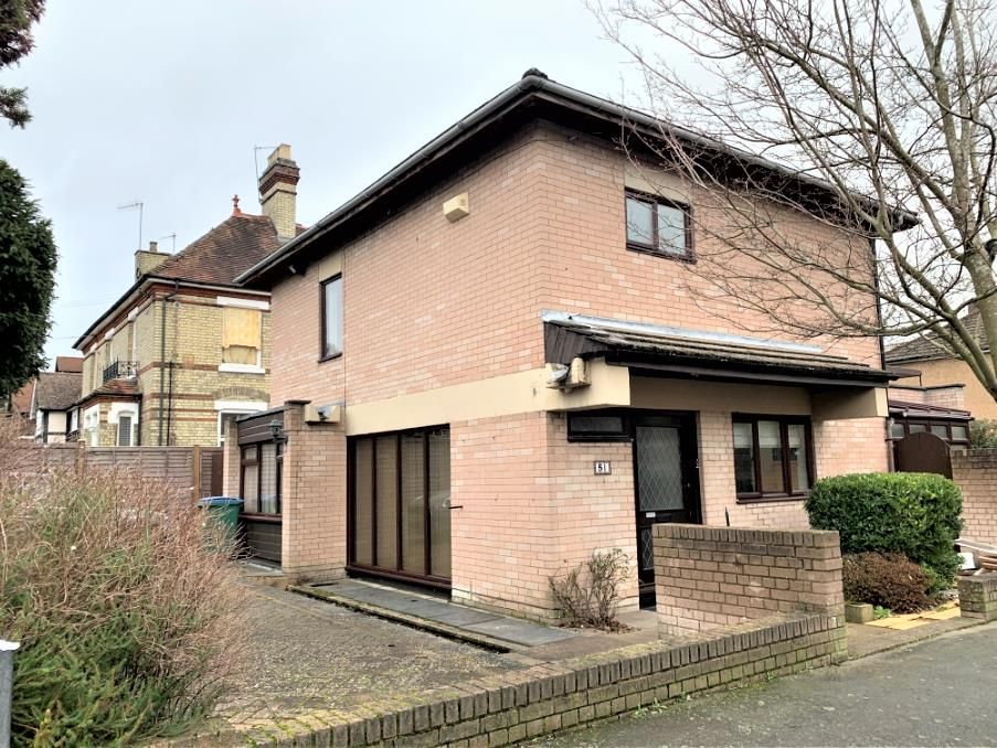 4 bed property to rent in Essex Road, Watford WD17 Zoopla