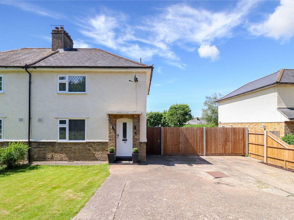 3 bed semidetached house for sale in Priory Cottages, Harvil Road