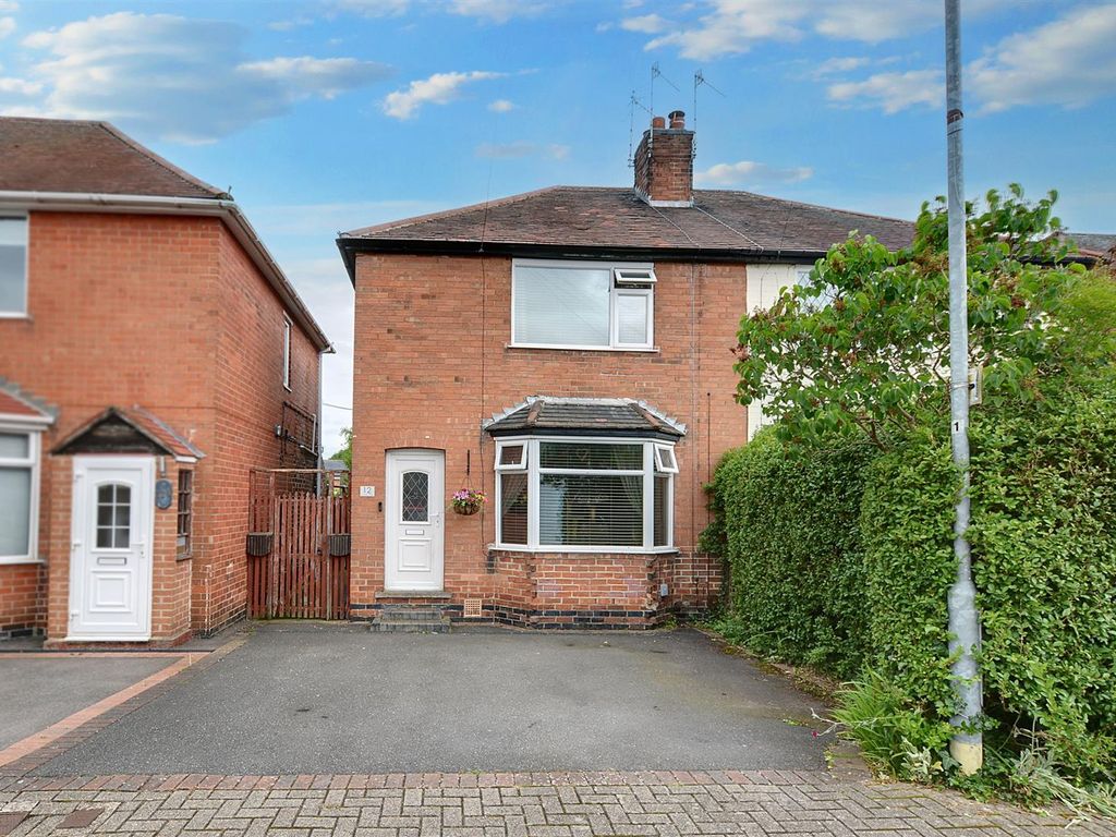 2 bed semidetached house for sale in Cambridge Crescent, Stapleford