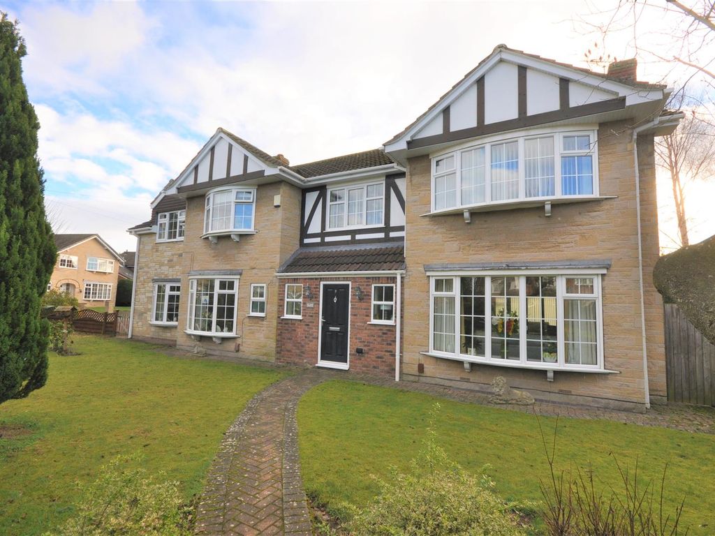 5 bed detached house for sale in Midway Avenue, Nether Poppleton, York