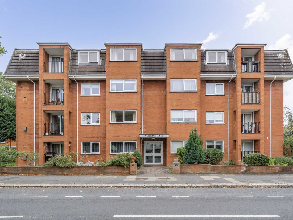 2 bed flat for sale in Park Hill, London W5, £675,000 Zoopla