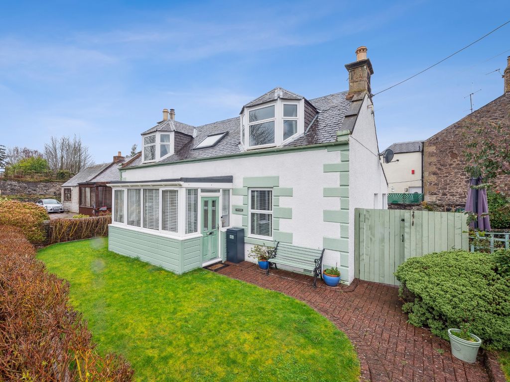 4 bed detached house for sale in Station Road, Perthshire