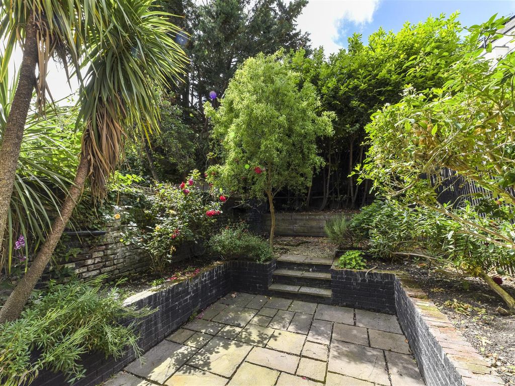 1 bed flat for sale in Shirland Road, London W9 Zoopla