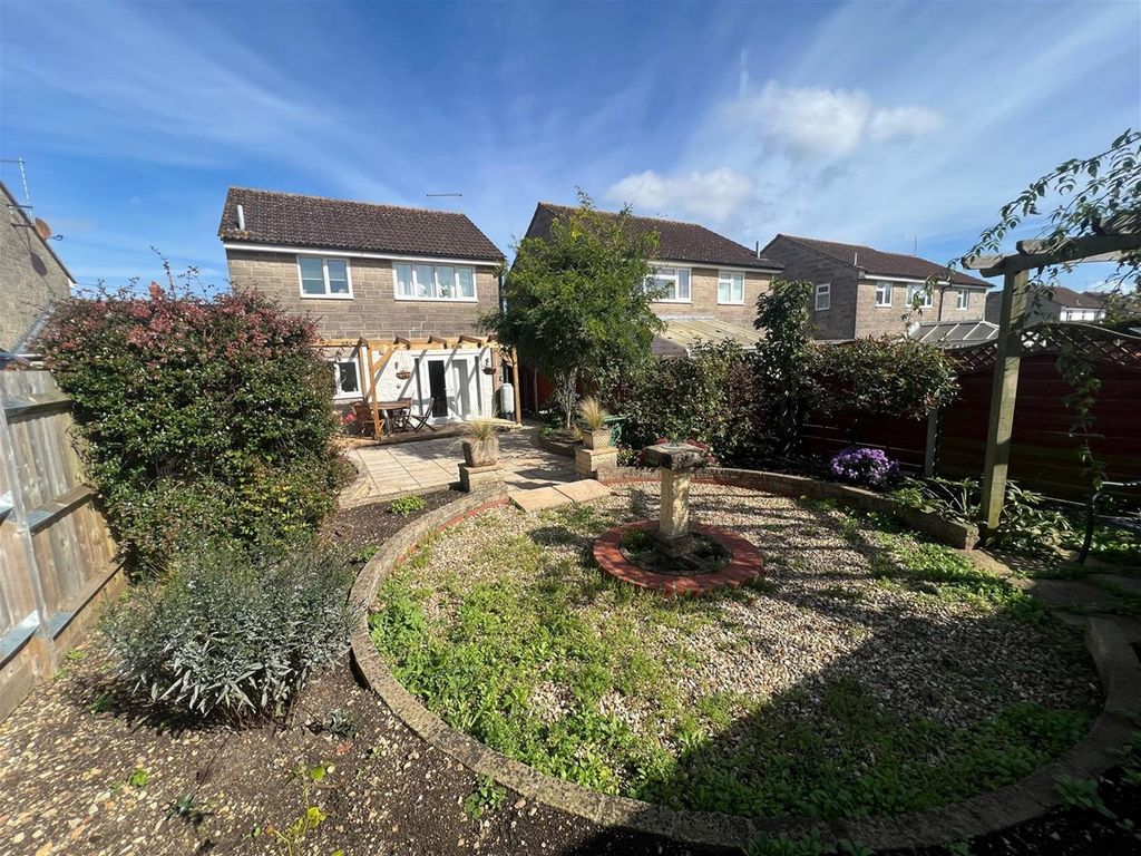 3 bed detached house for sale in Ash Walk, Henstridge, BA8