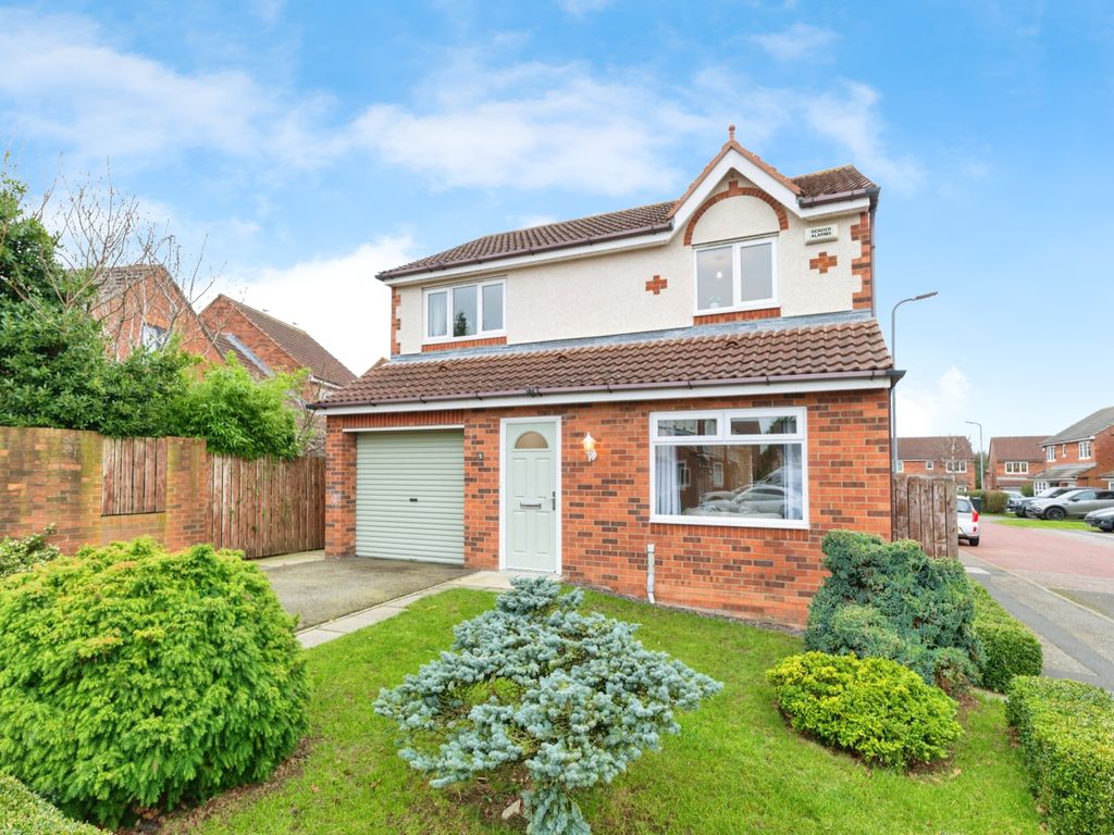 3 bed detached house for sale in Chervil, Coulby Newham, Middlesbrough TS8, £239,950 Zoopla