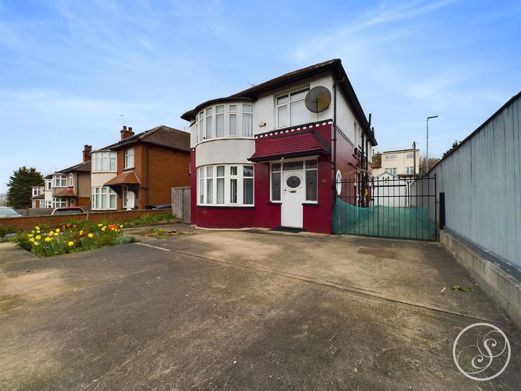 4 bed detached house for sale in Easterly Road, Leeds LS8 Zoopla