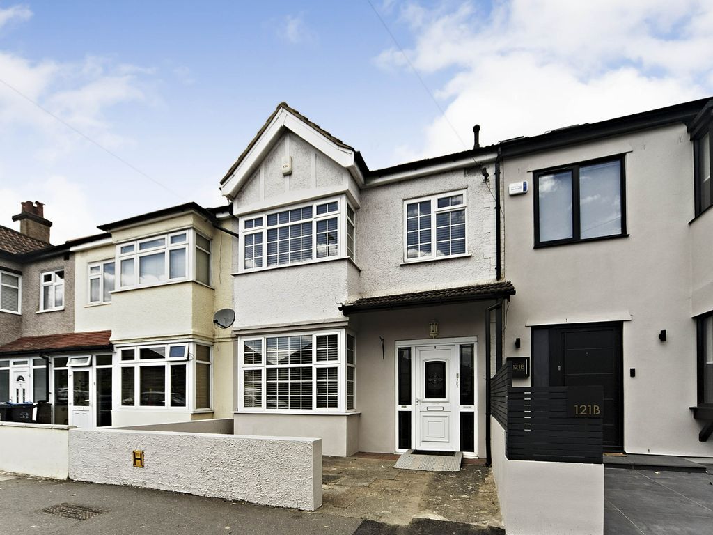 5 bed terraced house for sale in Manor Road, Mitcham CR4 Zoopla