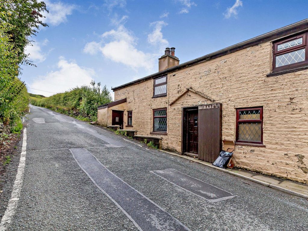 3 bed detached house for sale in Long Hey Lane, Pickup Bank, Darwen BB3