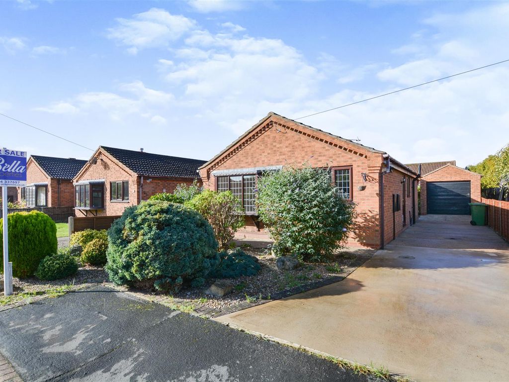 2 bed detached bungalow for sale in Witham Drive, BurtonUponStather
