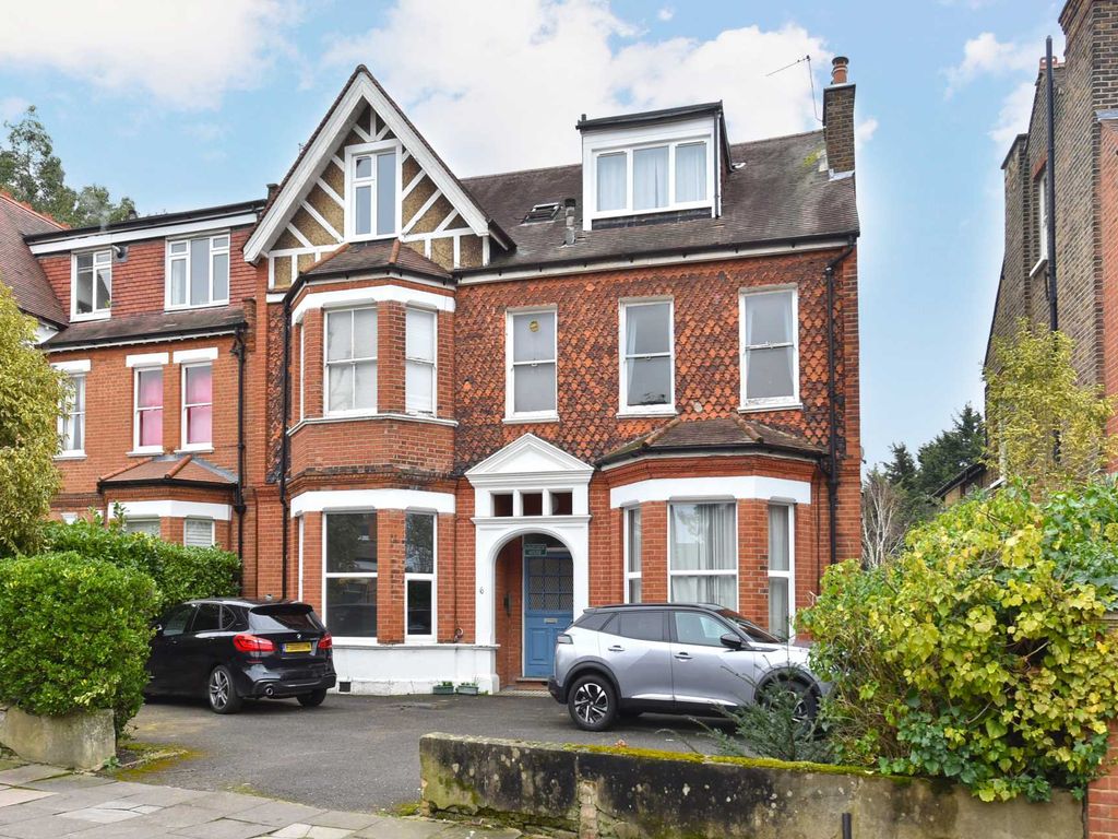 Studio to rent in Westbury Road, Ealing Broadway W5, £1,350 pcm Zoopla