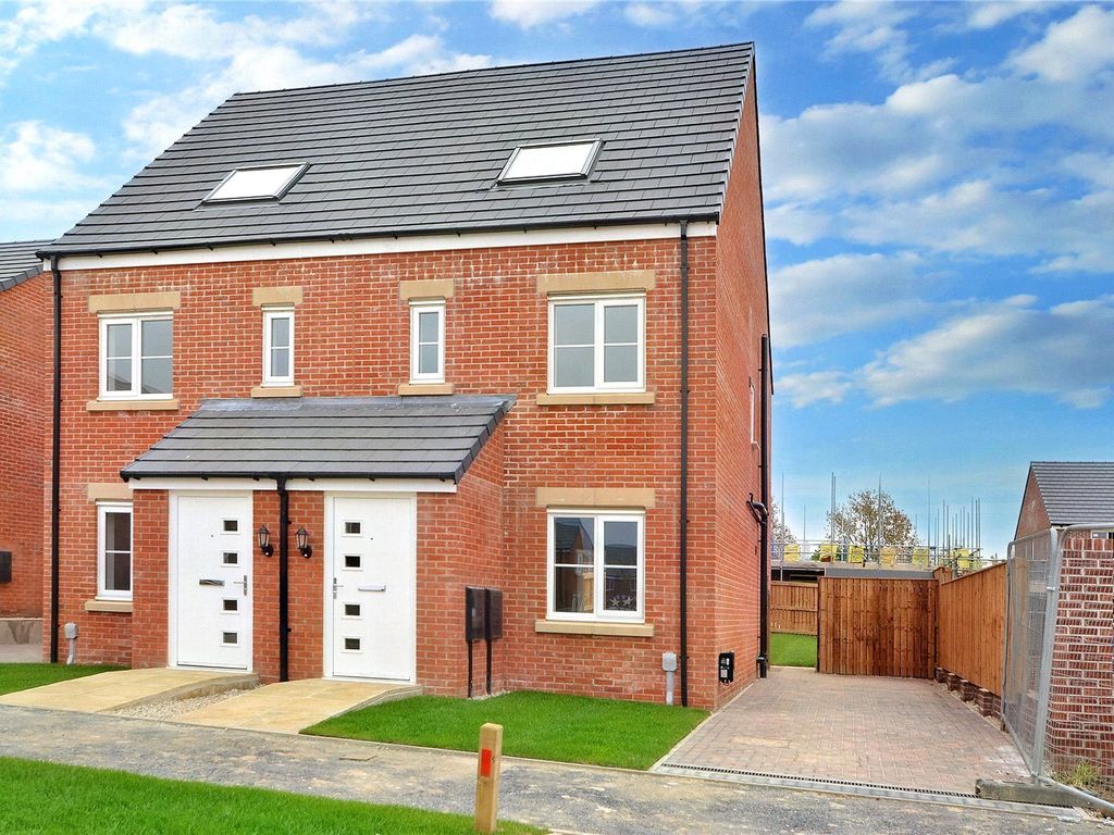 New home, 3 bed semidetached house for sale in Plot 38, Silverwood