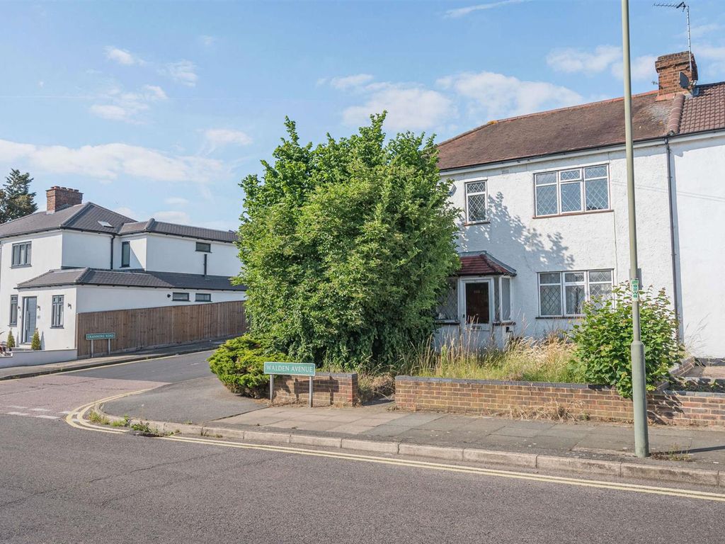 4 bed semidetached house for sale in Walden Avenue, Chislehurst BR7