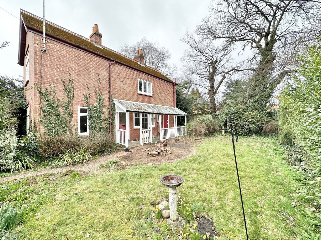 3 bed detached house for sale in Parkstone Drive, Camberley, Surrey