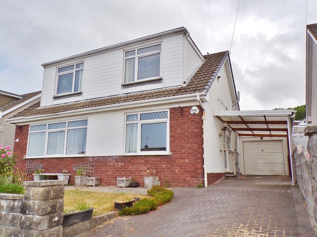 5 bed detached bungalow for sale in Danygraig Avenue, Porthcawl CF36