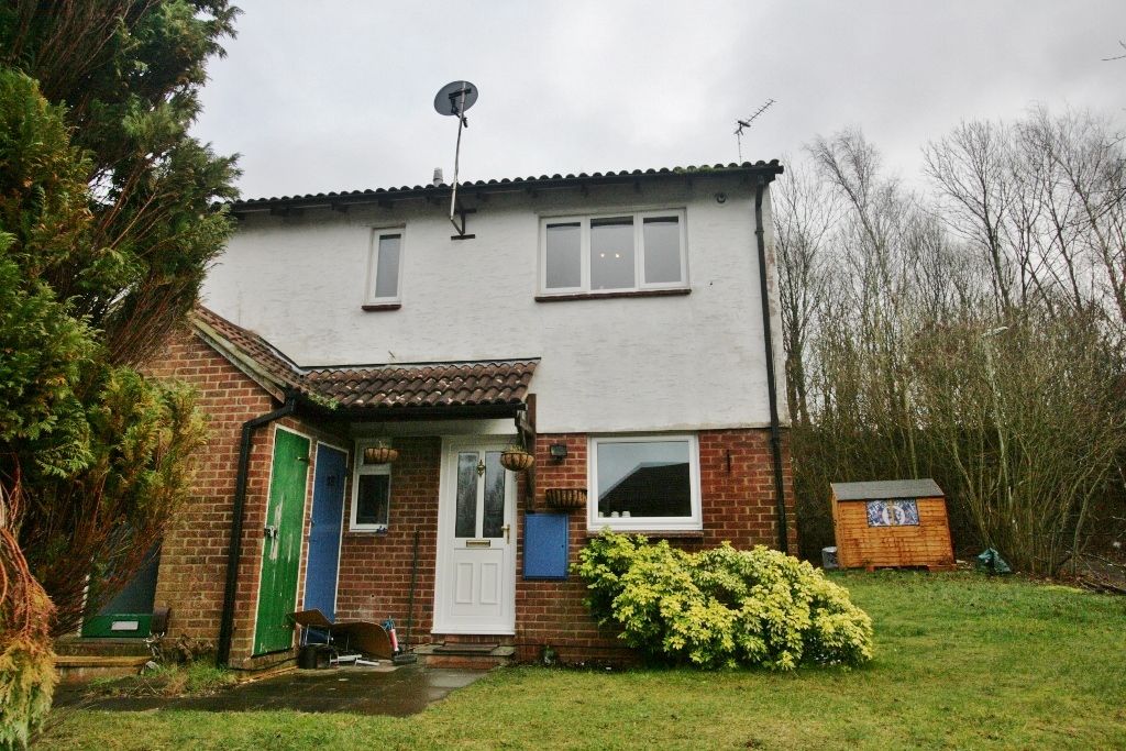 1 bed flat to rent in Stravinsky Road, Brighton Hill, Basingstoke RG22