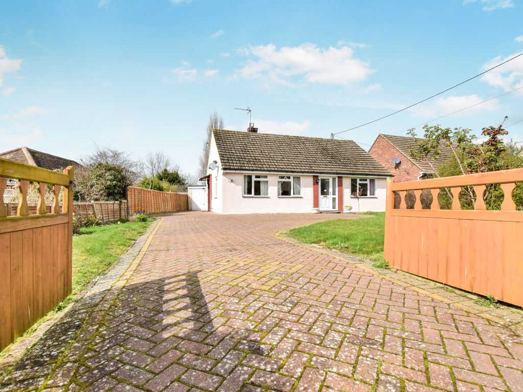 3 bed detached bungalow for sale in Church Road, Great Stukeley