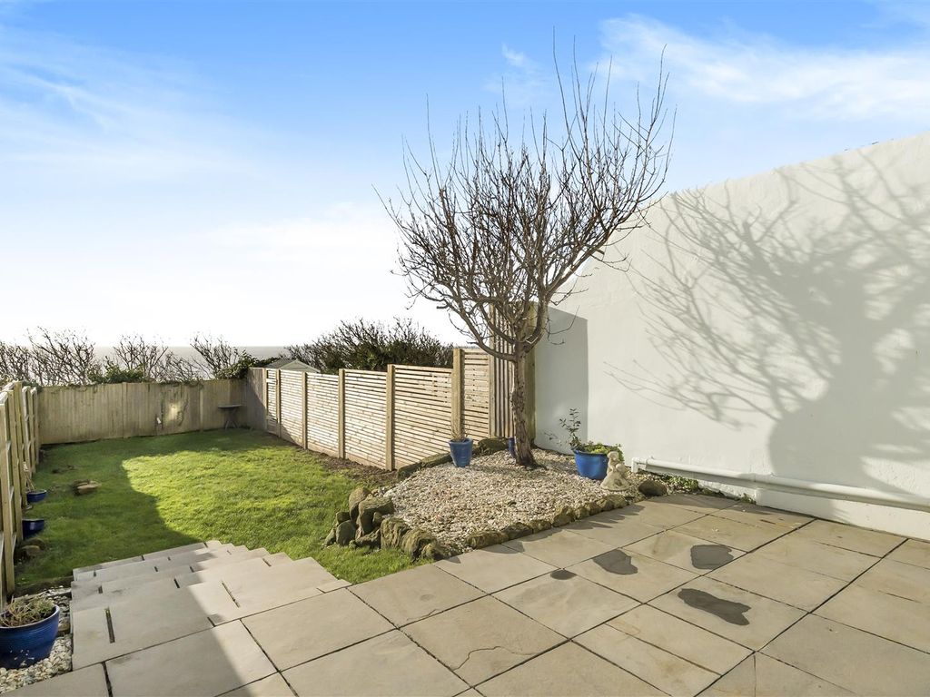 1 bed flat for sale in West Hill Road, St. LeonardsOnSea TN38 Zoopla