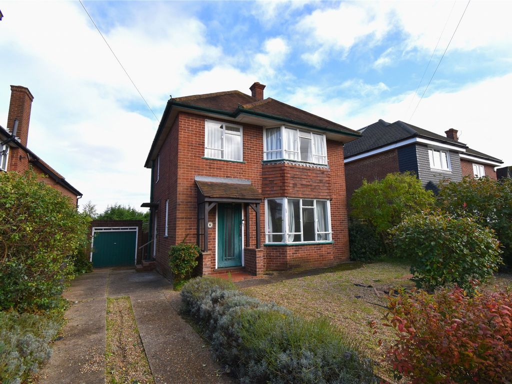 3 bed detached house for sale in Bridle Road, Maidenhead, Berkshire SL6