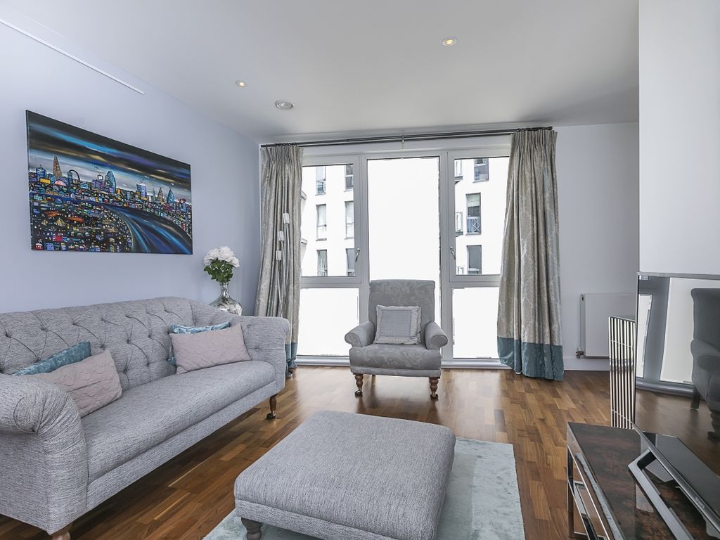 2 bed flat to rent in Norman Road, London SE10, £2,200 pcm Zoopla