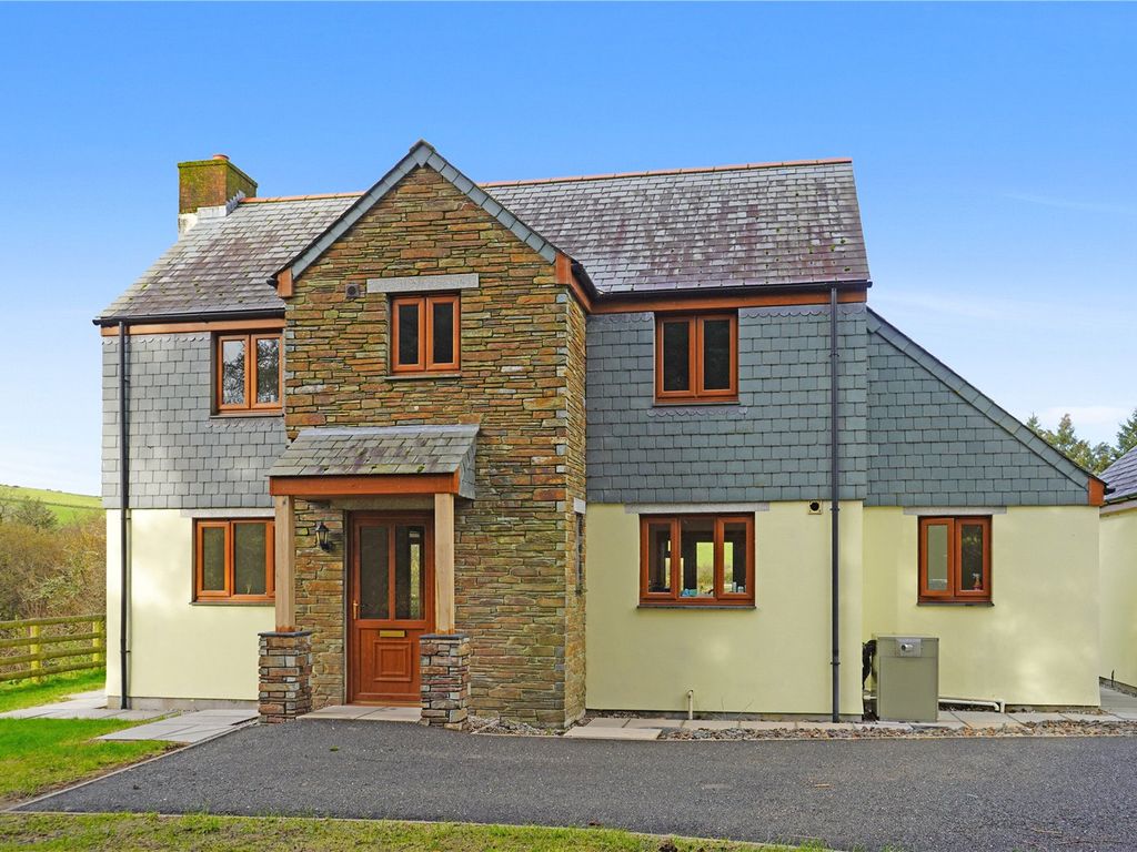 3 bed detached house for sale in Bolventor, Launceston, Cornwall PL15