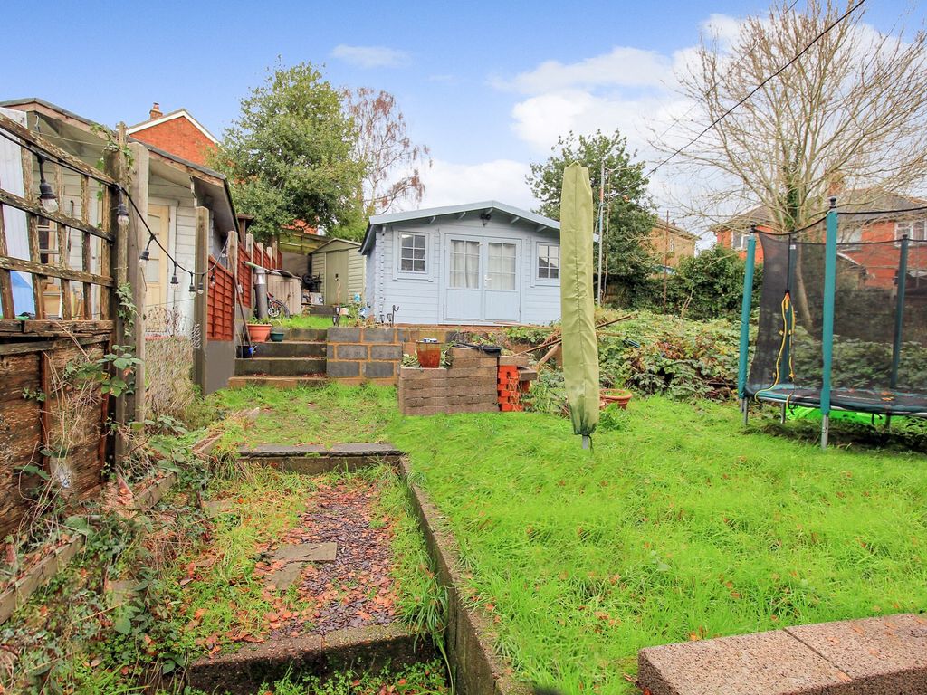 3 bed semidetached house for sale in Carnation Road, Southampton SO16