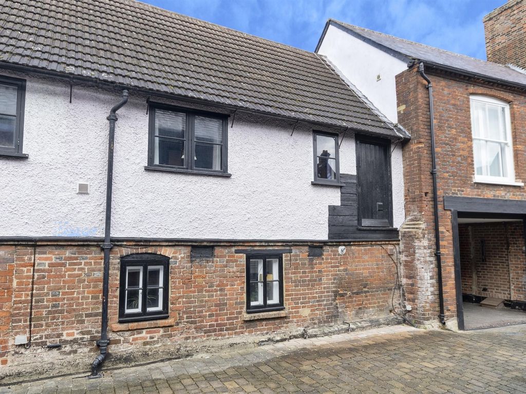 2 bed cottage for sale in Whitehorse Street, Baldock SG7 Zoopla
