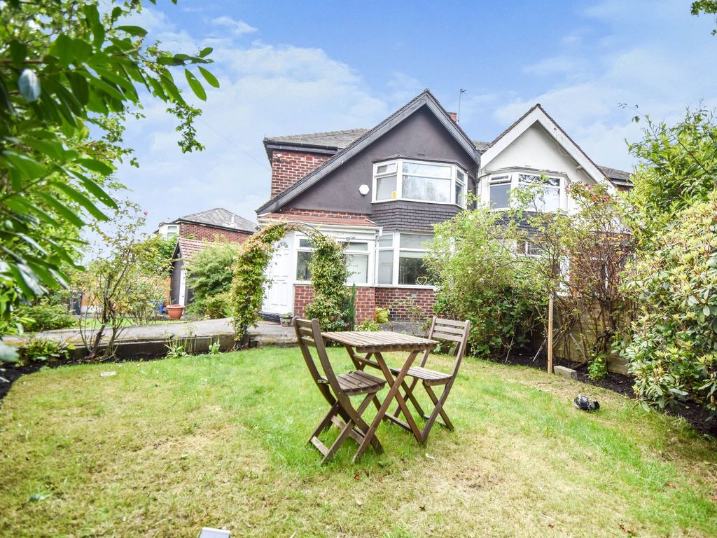 4 bed semidetached house for sale in Heys Road, Prestwich M25 Zoopla