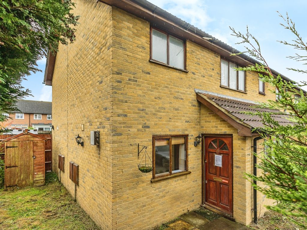 1 bed detached house for sale in Stevens Road, Eccles, Aylesford, Kent